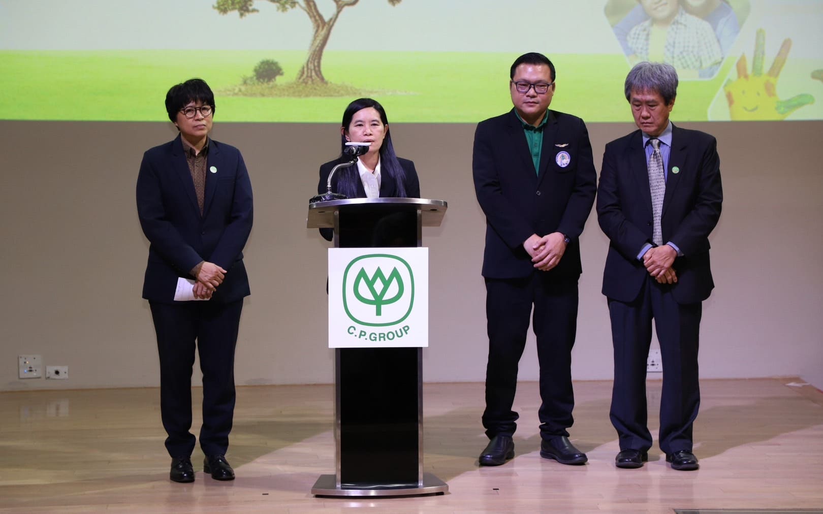 4 สมาคมสื่อฯ จับมือ เครือซีพี มอบทุนการศึกษา “ซีพีเพื่อยุวชนครอบครัวคนข่าว” ต่อเนื่องปีที่ 3 4 สมาคมสื่อฯ จับมือ เครือซีพี มอบทุนการศึกษา “ซีพีเพื่อยุวชนครอบครัวคนข่าว” ต่อเนื่องปีที่ 3