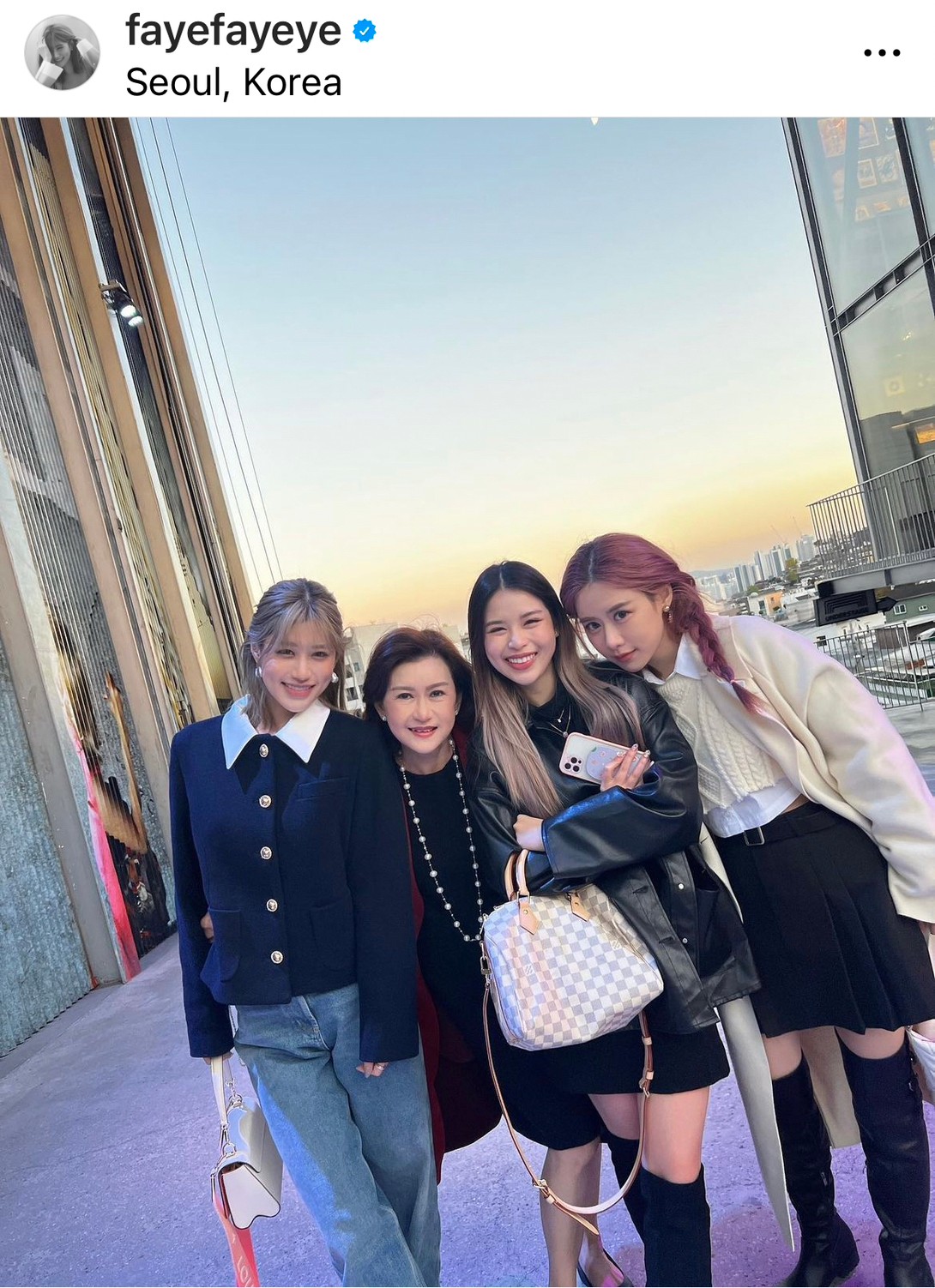 บอย ปกรณ์ อวดความน่ารักของ เฟย์ หลังแฟนสาวอยากถ่ายรูปกับต้นคริสต์มาส บอย ปกรณ์ อวดความน่ารักของ เฟย์ หลังแฟนสาวอยากถ่ายรูปกับต้นคริสต์มาส