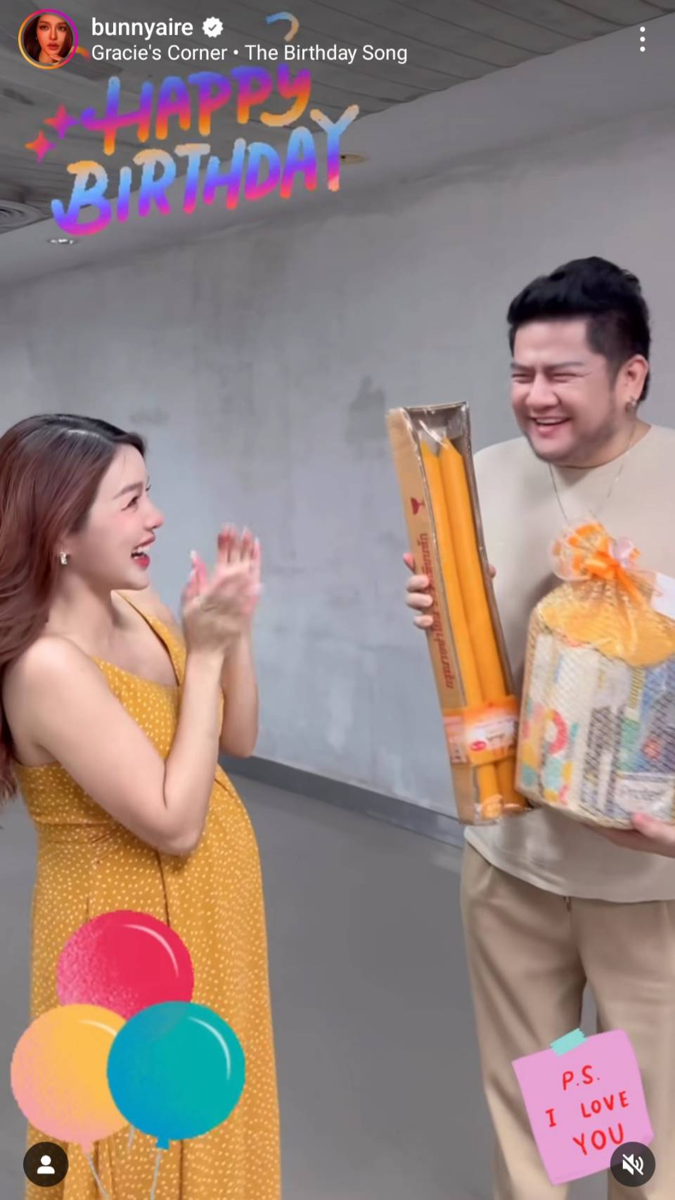 พร้อมถวายวัด แอร์ ภัณฑิลา ให้ของขวัญวันเกิด เบน ชลาทิศ เป็นเทียนพรรษา พร้อมถวายวัด แอร์ ภัณฑิลา ให้ของขวัญวันเกิด เบน ชลาทิศ เป็นเทียนพรรษา