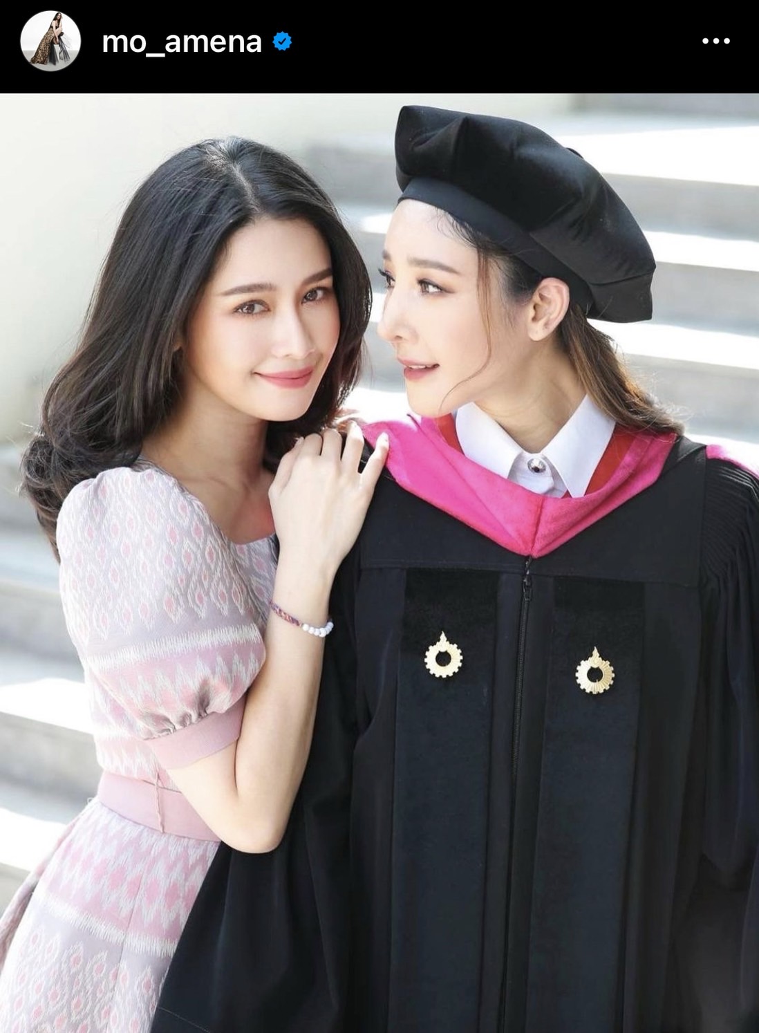 2 เพื่อนรัก โม อมีนา และ อะตอม สัมพันธภาพ เดินทางมารอ แตงโม ที่จุดเกิดเหตุ 