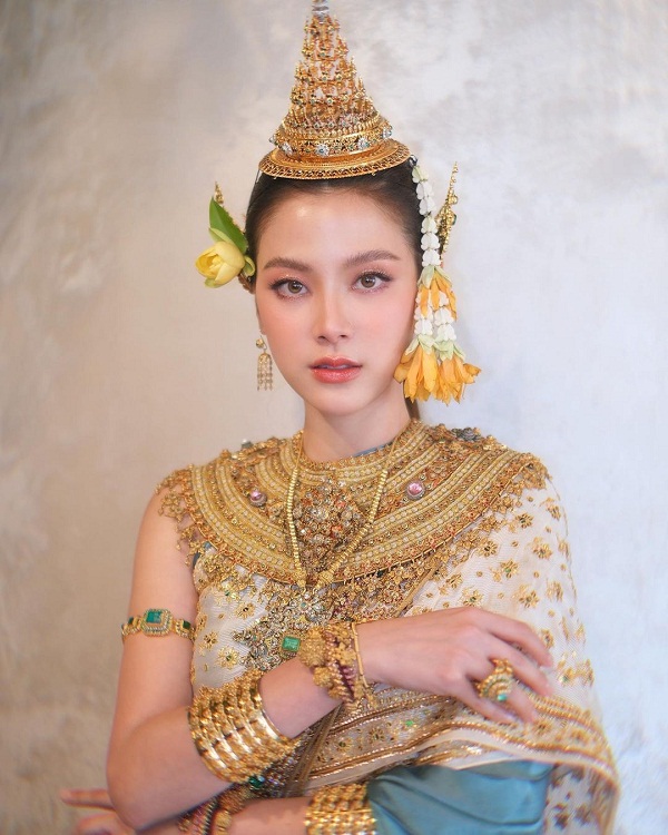 ใบเฟิร์น เผย ยังต้องเรียนการแสดงตลอด เพราะขาดความมั่นใจ (มีคลิป)