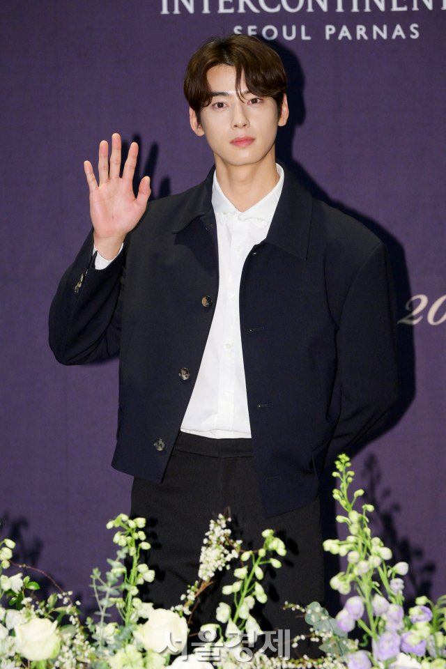 เผยภาพวิวาห์หวาน!! ‘อีซึงกิ - อีดาอิน’ แต่งงานวันนี้ คนบันเทิงเกาหลีร่วมยินดีคับคั่ง