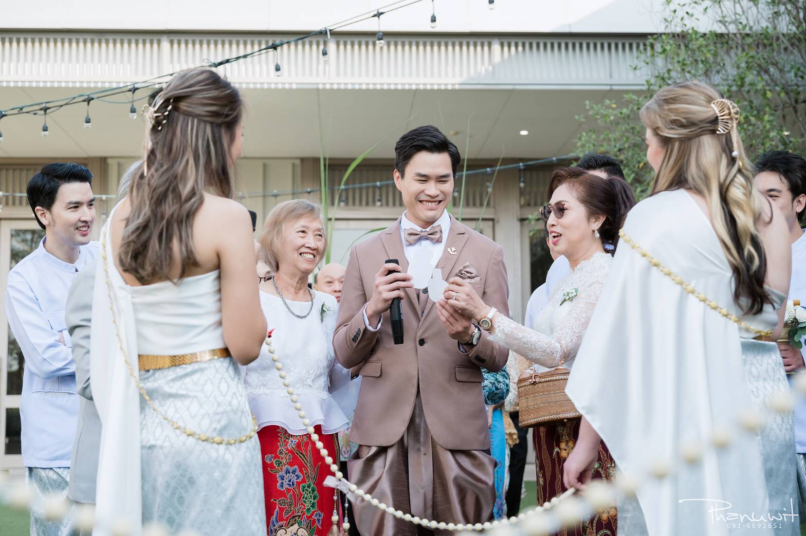 ไมค์ ภิรมย์พร สุดยินดีลูกสาวเข้าพิธีวิวาห์ 