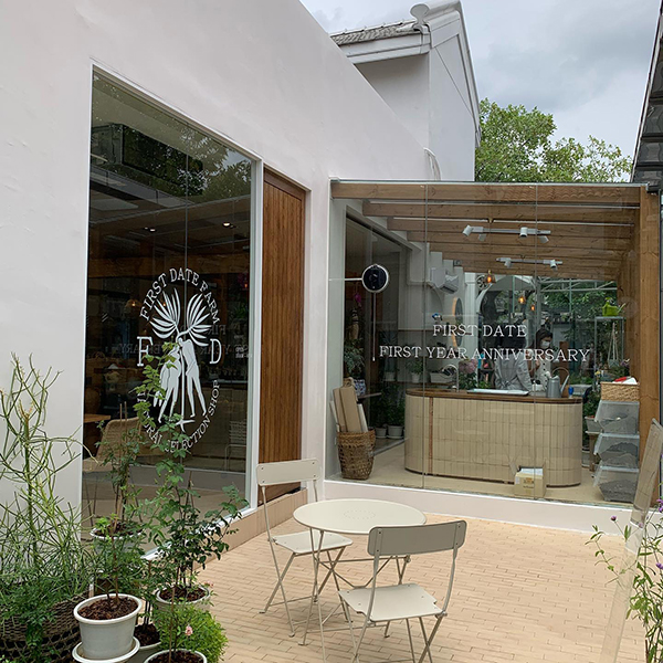 10 คาเฟ่แถวราชพฤกษ์ ร้านเด็ดถ่ายรูปสวย ห้ามพลาดไปเช็กอิน