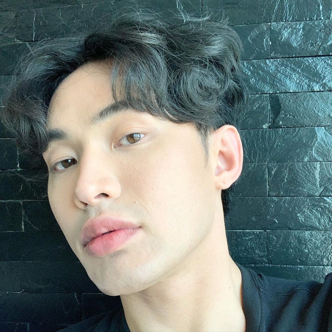 ดีเจมะตูม นุ่งขาวห่มขาวปฏิบัติธรรม หลังเจอมรสุมชีวิตชีวิตครั้งใหญ่ ดีเจมะตูม นุ่งขาวห่มขาวปฏิบัติธรรม หลังเจอมรสุมชีวิตชีวิตครั้งใหญ่