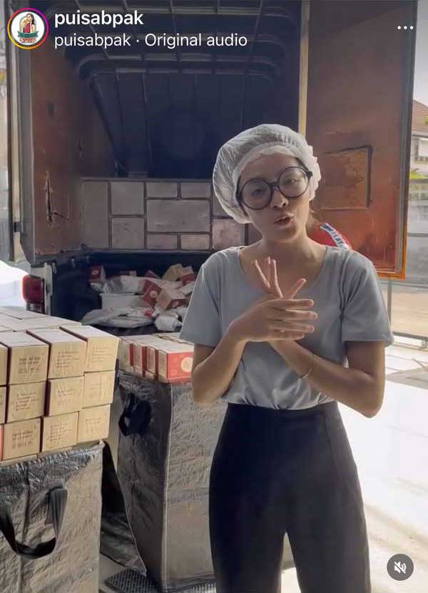 ปุยฝ้าย ณัฎฐพัชร์ เตือน!อย่าหลงเชื่อเพจปลอมอ้างชื่อขายน้ำพริก เตรียมแจ้งความเอาผิด ปุยฝ้าย ณัฎฐพัชร์ เตือน!อย่าหลงเชื่อเพจปลอมอ้างชื่อขายน้ำพริก เตรียมแจ้งความเอาผิด