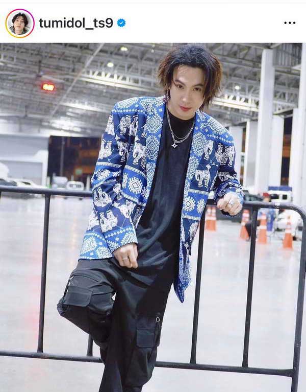 ตั้ม เดอะสตาร์ หอบหลักฐานแจ้งความ ดิไอคอน กรุ๊ป แล้ว ผมก็เป็นผู้เสียหาย! ตั้ม เดอะสตาร์ หอบหลักฐานแจ้งความ ดิไอคอน กรุ๊ป แล้ว ผมก็เป็นผู้เสียหาย!