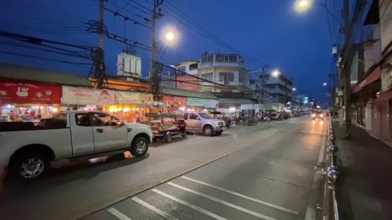 ตลาดสดเทศบาลนครนนทบุรีเปิดวันแรก-เข้มมาตรการป้องกันโควิด ตลาดสดเทศบาลนครนนทบุรีเปิดวันแรก-เข้มมาตรการป้องกันโควิด