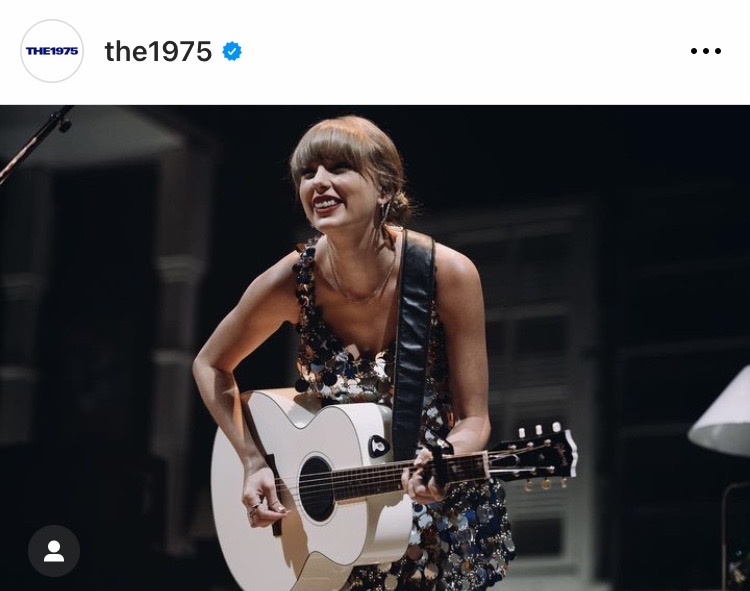เนื้อหอมไม่ไหว!! จับตา 'เทย์เลอร์ สวิฟต์' มีข่าวกับนักร้องนำ The 1975 และแชมป์โลก F1 เนื้อหอมไม่ไหว!! จับตา 'เทย์เลอร์ สวิฟต์' มีข่าวกับนักร้องนำ The 1975 และแชมป์โลก F1