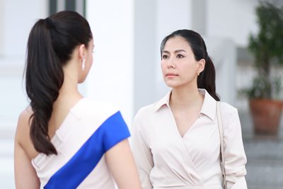 “เชอรี่” ปลื้มคนดูแห่ชม เป็นตัวแทนเมียหลวงของจริงใน “ลมเล่นไฟ” “เชอรี่” ปลื้มคนดูแห่ชม เป็นตัวแทนเมียหลวงของจริงใน “ลมเล่นไฟ”