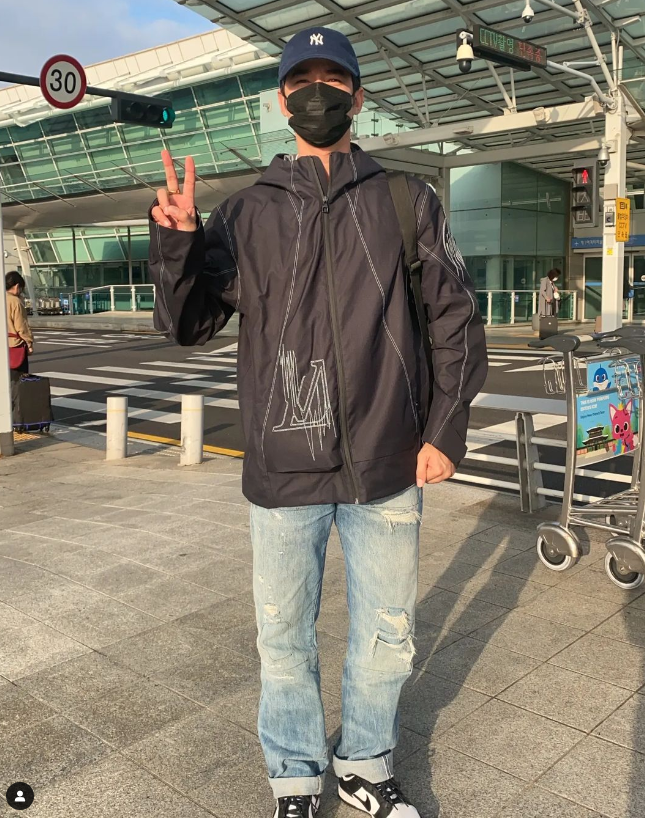 แอฟ ทักษอร นำทัพ นักแสดงจากหนัง มายาพิศวง  ร่วมงานเทศกาลภาพยนตร์นานาชาติปูซาน