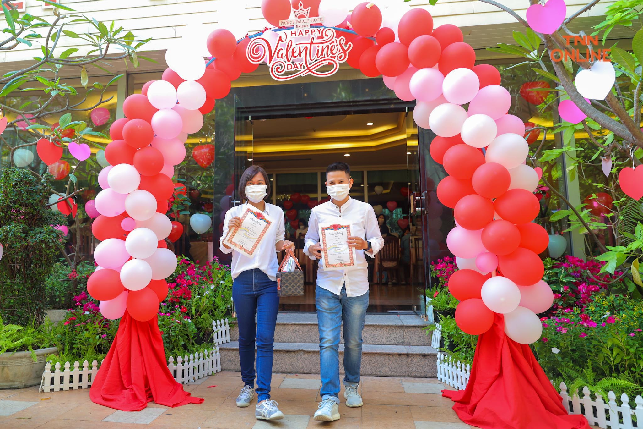 LGBTQ จดทะเบียนสมรส แสดงออกเชิงสัญลักษณ์ทุกเพศเท่าเทียม