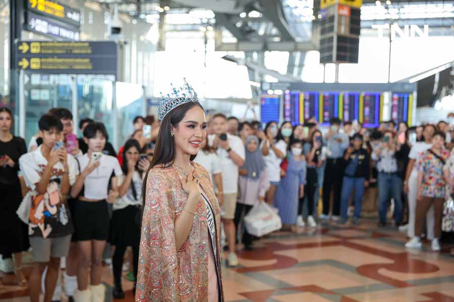 แฟนนางงามแน่นสนามบิน ร่วมส่ง ทารีน่า ชิงมงมิสเวิลด์ที่อินเดีย 9 มี.ค.นี้ แฟนนางงามแน่นสนามบิน ร่วมส่ง ทารีน่า ชิงมงมิสเวิลด์ที่อินเดีย 9 มี.ค.นี้