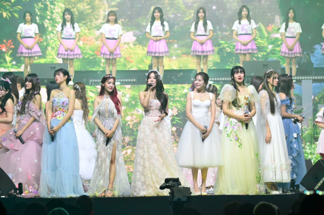 สุดประทับใจ คอนเสิร์ตส่งท้าย BNK48 รุ่น 2 สุดประทับใจ คอนเสิร์ตส่งท้าย BNK48 รุ่น 2