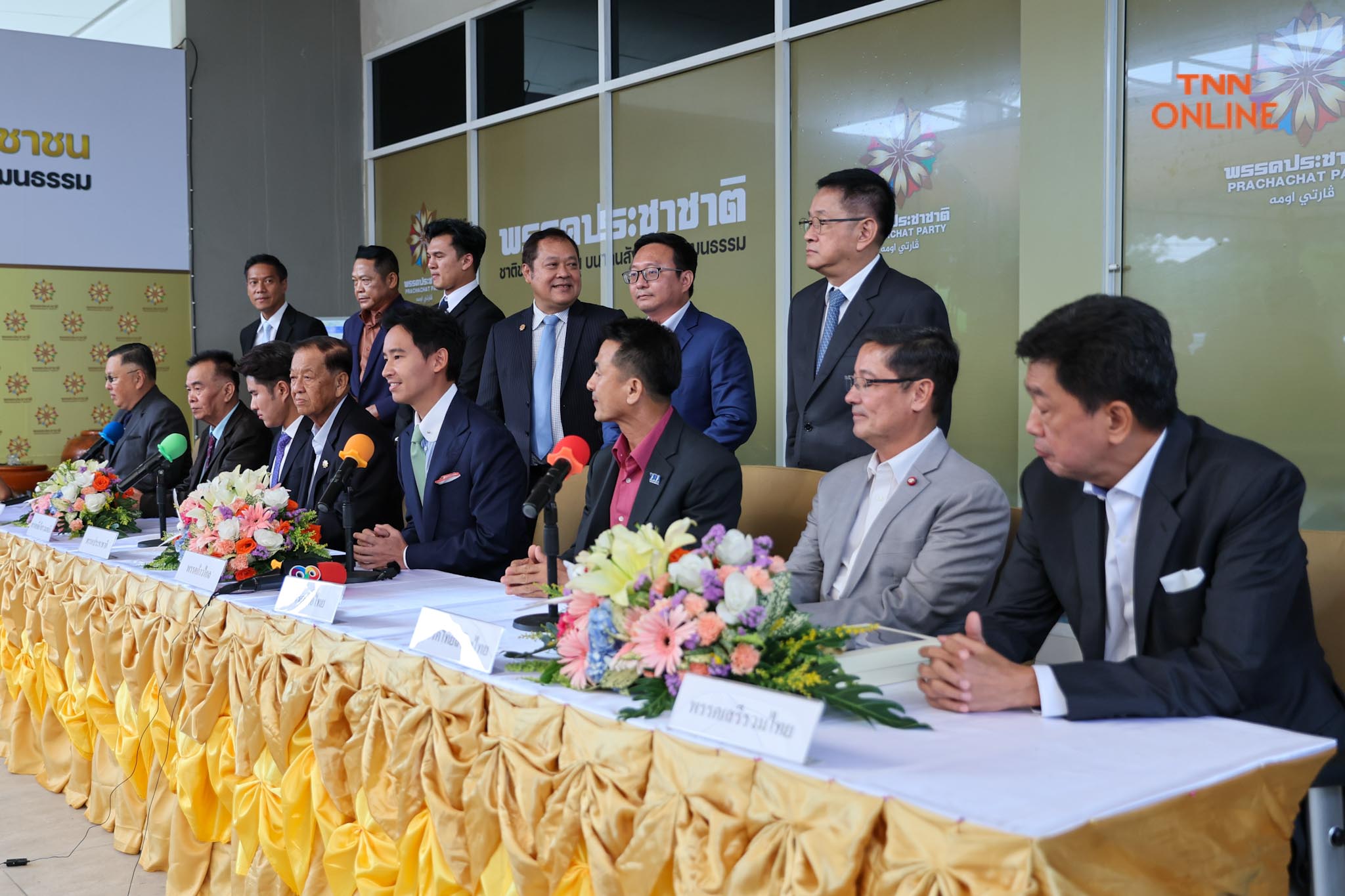 เปลี่ยน 'ดีลลับเป็นดีลรัก' พิธา ยันเก้าอี้ ปธ.สภา ตกลงกันได้