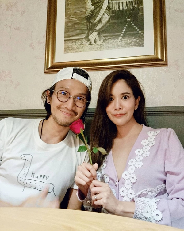 ก้อย - ตูน โชว์ผลตรวจรอบ 2 เป็นลบ พร้อมเล่าโมเมนต์และส่งกำลังใจให้ น้าค่อม