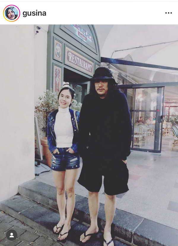 ต๊อด ศิณะ แจ้งข่าวเศร้าสูญเสีย คุณพ่อศิริพงษ์ เพื่อนสนิทร่วมส่งกำลังใจ ต๊อด ศิณะ แจ้งข่าวเศร้าสูญเสีย คุณพ่อศิริพงษ์ เพื่อนสนิทร่วมส่งกำลังใจ