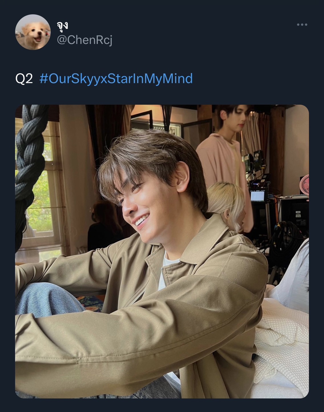 จุง-ดัง นำทีม แชร์ภาพโมเมนต์น่ารักภายในกอง OurSkyyxStarInMyMind จุง-ดัง นำทีม แชร์ภาพโมเมนต์น่ารักภายในกอง OurSkyyxStarInMyMind