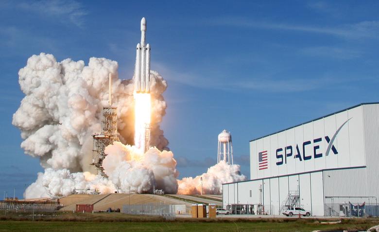 Elon Musk หวั่นใจ! เจอปัญหาผลิตเครื่องยนต์ไม่ทันทำ SpaceX เสี่ยงล้มละลาย