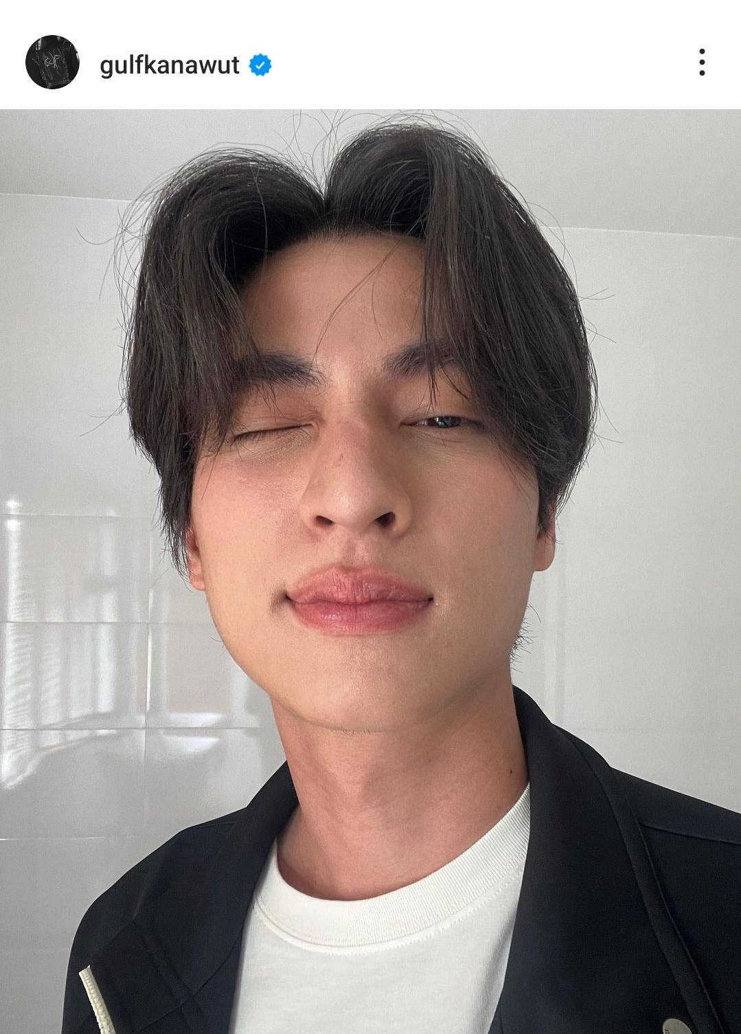 ทีมแม่มารวมกันตรงนี้ กลัฟ คณาวุฒิ อวยพรแฟนคลับเนื่องในวันแม่ ทีมแม่มารวมกันตรงนี้ กลัฟ คณาวุฒิ อวยพรแฟนคลับเนื่องในวันแม่