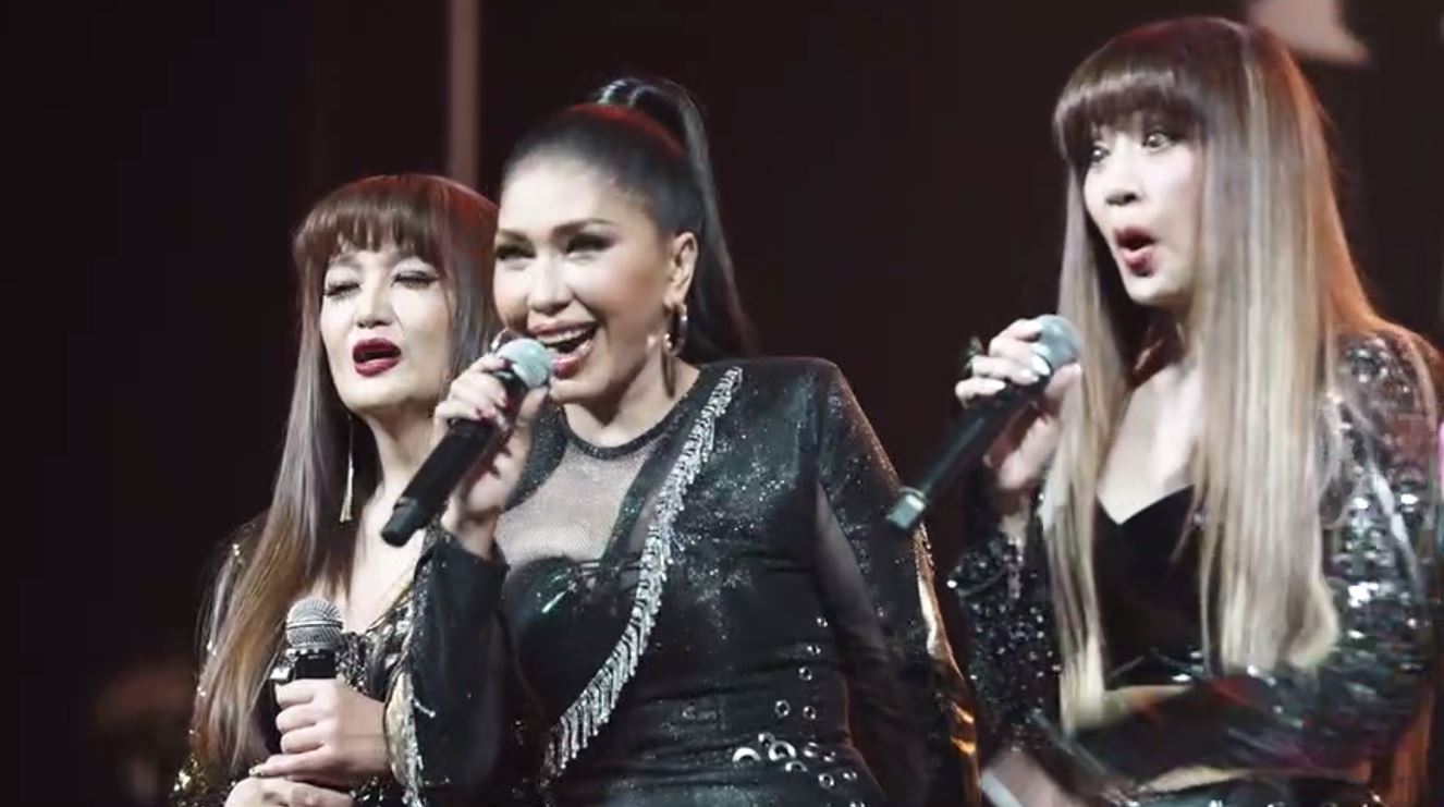 เอ้ ชุติมา แซะกลางคอนเสิร์ต อยากร้องเพลง สำนึกบุญคุณ... เอ้ ชุติมา แซะกลางคอนเสิร์ต อยากร้องเพลง สำนึกบุญคุณ...