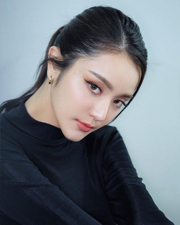แพลนวิวาห์ล่ม “เจด้า” เปิดใจลดสถานะ “โหน ธนากร” เหลือเพียงเพื่อน (มีคลิป)