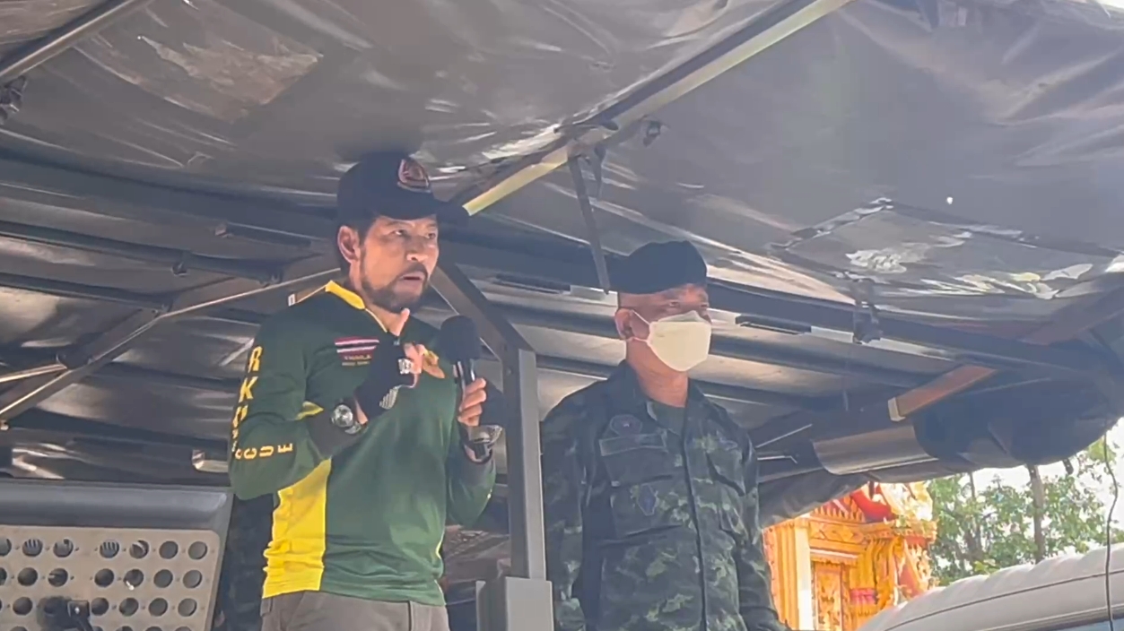 มทบ.22 - ร่วมกตัญญู คืนความสุขให้ชาวอุบล ขณะที่ บิณฑ์ เดินหน้ามอบเงินเยียวยาต่อเนื่อง มทบ.22 - ร่วมกตัญญู คืนความสุขให้ชาวอุบล ขณะที่ บิณฑ์ เดินหน้ามอบเงินเยียวยาต่อเนื่อง