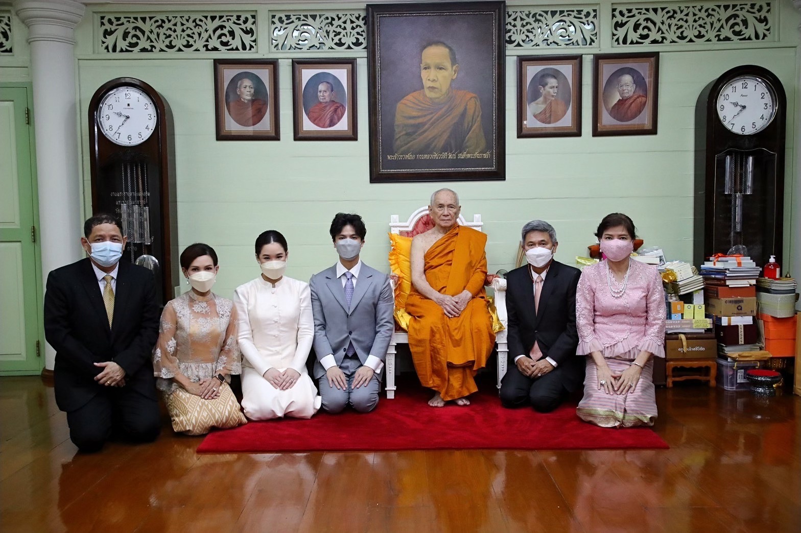 ดี้ ปัทมา สุดปลื้ม!! ลูกสาว พร้อมว่าที่เจ้าบ่าว เข้าเฝ้าสมเด็จพระสังฆราช รับประทานน้ำพุทธมนต์ ดี้ ปัทมา สุดปลื้ม!! ลูกสาว พร้อมว่าที่เจ้าบ่าว เข้าเฝ้าสมเด็จพระสังฆราช รับประทานน้ำพุทธมนต์