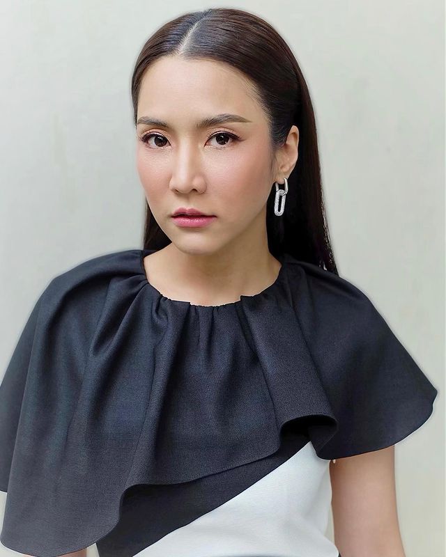จั๊กจั่น ฝากข้อความถึงอดีตผู้จัดการ หลังโดนเอาชื่อไปแอบอ้าง จั๊กจั่น ฝากข้อความถึงอดีตผู้จัดการ หลังโดนเอาชื่อไปแอบอ้าง