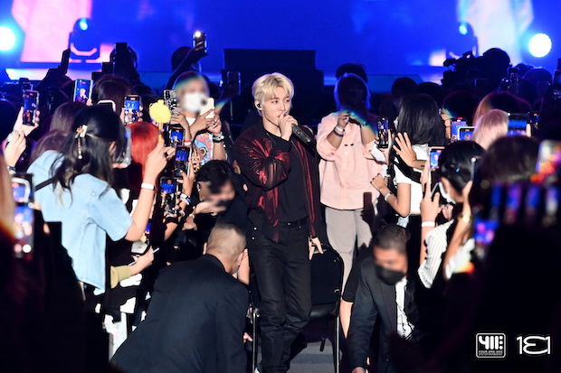 ฟินล้นใจ!! ประมวยภาพ ’B.I’ คัมแบ็กไทยเสิร์ฟความรักในแฟนมีตเดี่ยวครั้งแรก ฟินล้นใจ!! ประมวยภาพ ’B.I’ คัมแบ็กไทยเสิร์ฟความรักในแฟนมีตเดี่ยวครั้งแรก