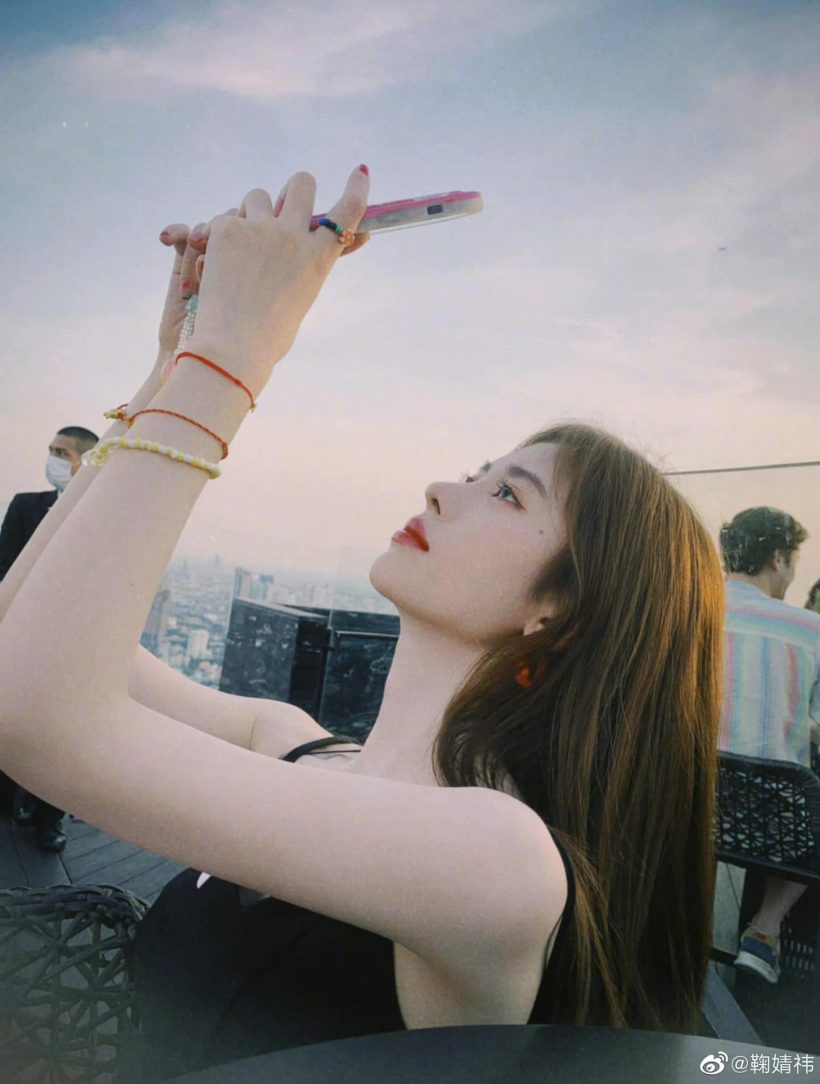 หนุ่มไทยใจละลาย!! ‘จวีจิ้งอี’ นางเอกจีน ‘ตำนานรักนางพญางูขาว’ ลัดฟ้าเที่ยวไทย หนุ่มไทยใจละลาย!! ‘จวีจิ้งอี’ นางเอกจีน ‘ตำนานรักนางพญางูขาว’ ลัดฟ้าเที่ยวไทย