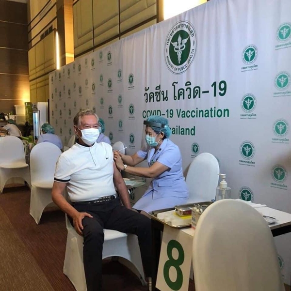 อาหนิง นิรุตติ์ เปิดใจหลังฉีดวัคซีนป้องกันโควิด