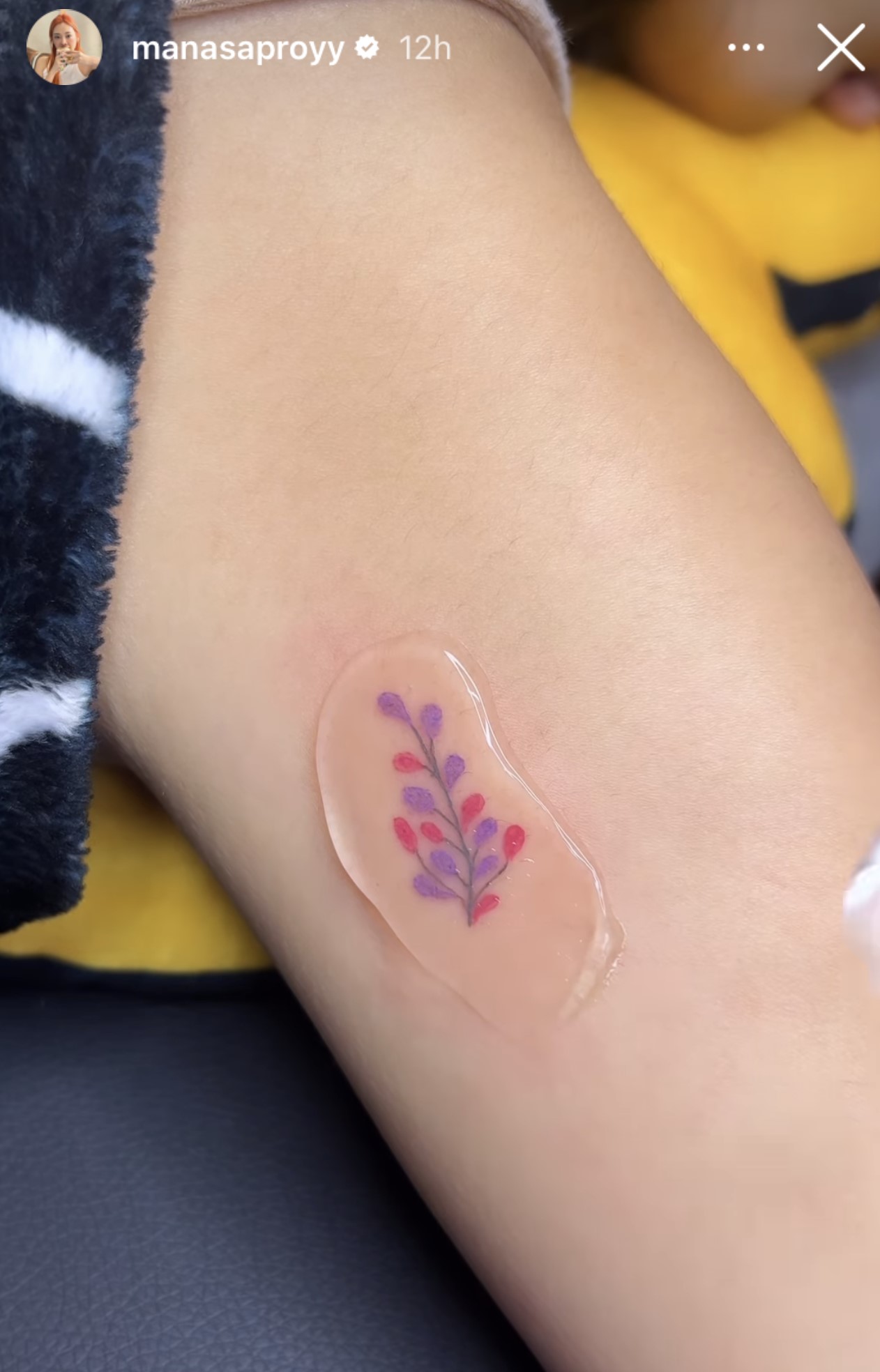 โชว์สกิลมือนิ่งใจนิ่ง! พรอยมน สลัดคราบนักแสดง เปิดอาชีพช่างสักมินิมอล โชว์สกิลมือนิ่งใจนิ่ง! พรอยมน สลัดคราบนักแสดง เปิดอาชีพช่างสักมินิมอล