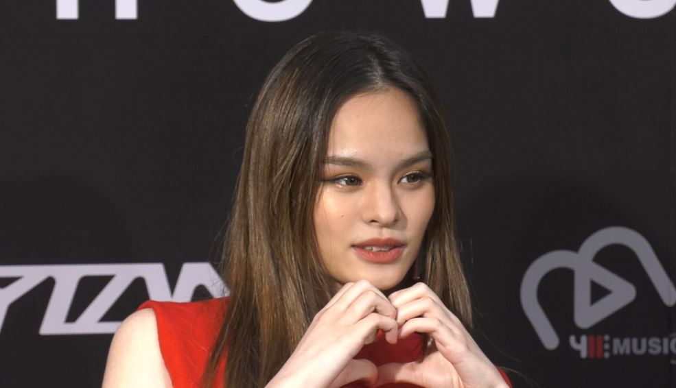 แอลลี่