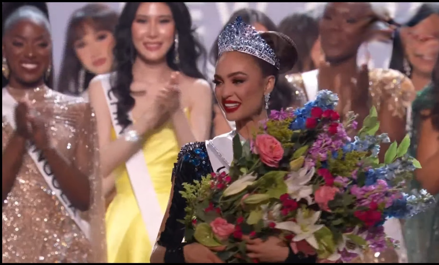 Miss USA  R'Bonney Gabriel คว้ามงกุฎ Miss Universe 