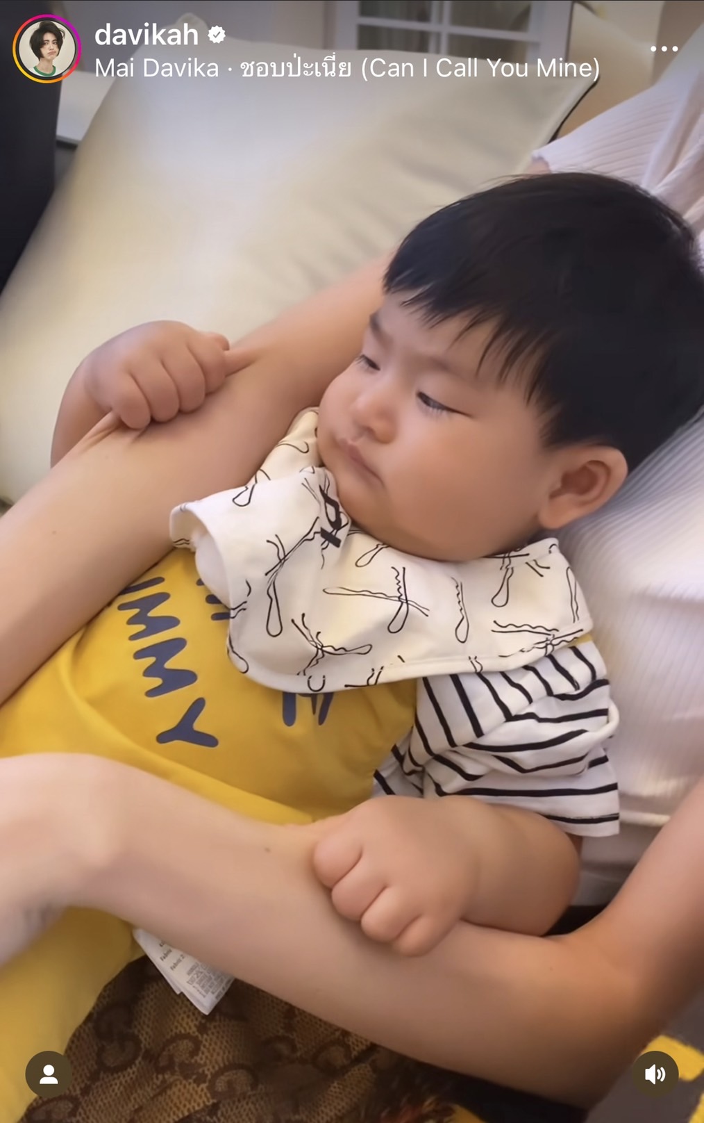 ใหม่ ดาวิกา เนื้อหอมจน น้องพีร์เจ อดใจไม่ไหว ขอกัดขอหยิกหน่อยนะ... ใหม่ ดาวิกา เนื้อหอมจน น้องพีร์เจ อดใจไม่ไหว ขอกัดขอหยิกหน่อยนะ...