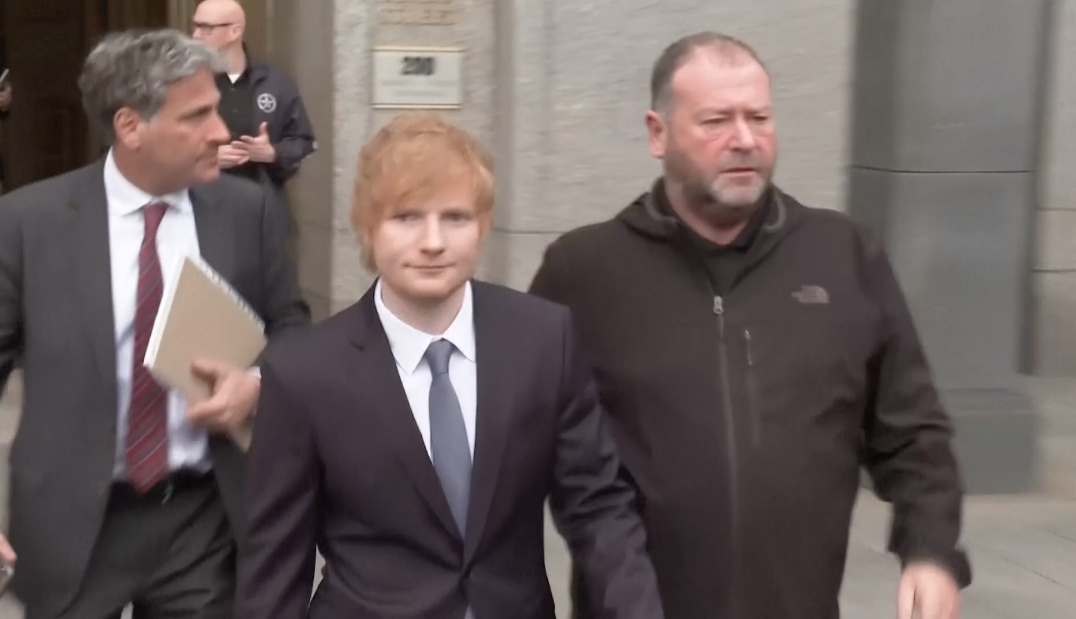 ขึ้นศาลวันแรก!! ‘เอ็ด ชีแรน’ เดินหน้าสู้คดีลอกเพลง ‘มาร์วิน เกย์’ มาใส่ Thinking Out Loud ขึ้นศาลวันแรก!! ‘เอ็ด ชีแรน’ เดินหน้าสู้คดีลอกเพลง ‘มาร์วิน เกย์’ มาใส่ Thinking Out Loud