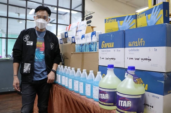 แพท พาวเวอร์แพท บริจาคอุปกรณ์ทางการแพทย์ ถือโอกาสทำบุญวันเกิดล่วงหน้า แพท พาวเวอร์แพท บริจาคอุปกรณ์ทางการแพทย์ ถือโอกาสทำบุญวันเกิดล่วงหน้า