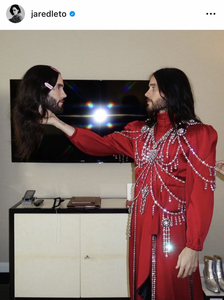 แมวยักษ์บุก Met Gala!! 'จาเรด เลโท' สร้างตำนานไม่หยุดที่งานออสการ์แห่งแฟชั่นปีนี้ แมวยักษ์บุก Met Gala!! 'จาเรด เลโท' สร้างตำนานไม่หยุดที่งานออสการ์แห่งแฟชั่นปีนี้