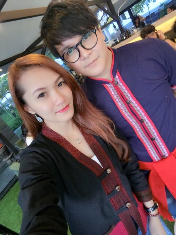 ไอดิน อภินันท์ เจอพิษโควิด บ้านกำลังจะถูกยึด ฮึดสู้ จับกรรไกรรับตัดผมจุนเจือครอบครัว ไอดิน อภินันท์ เจอพิษโควิด บ้านกำลังจะถูกยึด ฮึดสู้ จับกรรไกรรับตัดผมจุนเจือครอบครัว