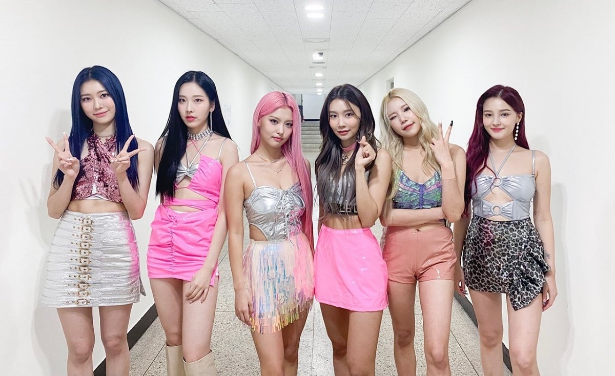 สุดใจหาย!! วง MOMOLAND ปิดฉาก7ปีกับค่ายปลุกปั้น คาดเดินหน้าเป็นศิลปินเดี่ยว สุดใจหาย!! วง MOMOLAND ปิดฉาก7ปีกับค่ายปลุกปั้น คาดเดินหน้าเป็นศิลปินเดี่ยว