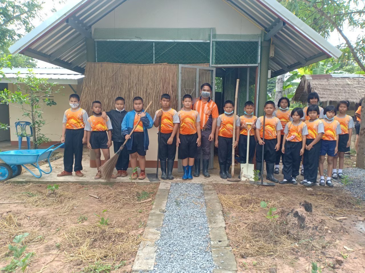 CPF ร่วมสร้างยุวเกษตรให้น้องๆรร.บ้านบุเขว้าจ.นครราชสีมา ในโครงการคอนเน็กซ์ อีดี CPF ร่วมสร้างยุวเกษตรให้น้องๆรร.บ้านบุเขว้าจ.นครราชสีมา ในโครงการคอนเน็กซ์ อีดี