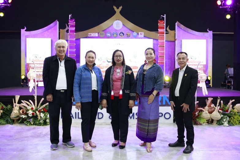 เริ่มแล้ว งาน“มหกรรมสีสันล้านนาตะวันออก East-Northern Thailand & GMS Expo” ครั้งที่ 2 เริ่มแล้ว งาน“มหกรรมสีสันล้านนาตะวันออก East-Northern Thailand & GMS Expo” ครั้งที่ 2