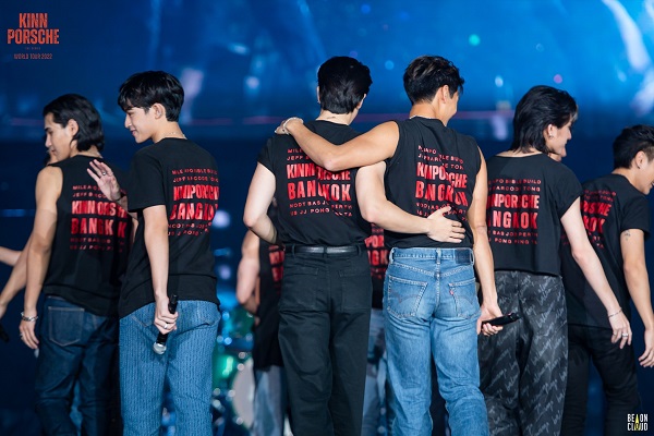 ต้นสังกัดนักแสดง คินน์พอร์ช เตือนมีคนแอบอ้างหลอกแฟนคลับ (มีคลิป)