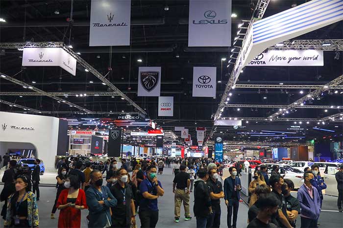 มอเตอร์โชว์ 2022 ยกทัพรถยนต์ไฟฟ้ากว่า 20 รุ่นร่วมจัดแสดง-คาดเงินสะพัด 3 หมื่นลบ. มอเตอร์โชว์ 2022 ยกทัพรถยนต์ไฟฟ้ากว่า 20 รุ่นร่วมจัดแสดง-คาดเงินสะพัด 3 หมื่นลบ.