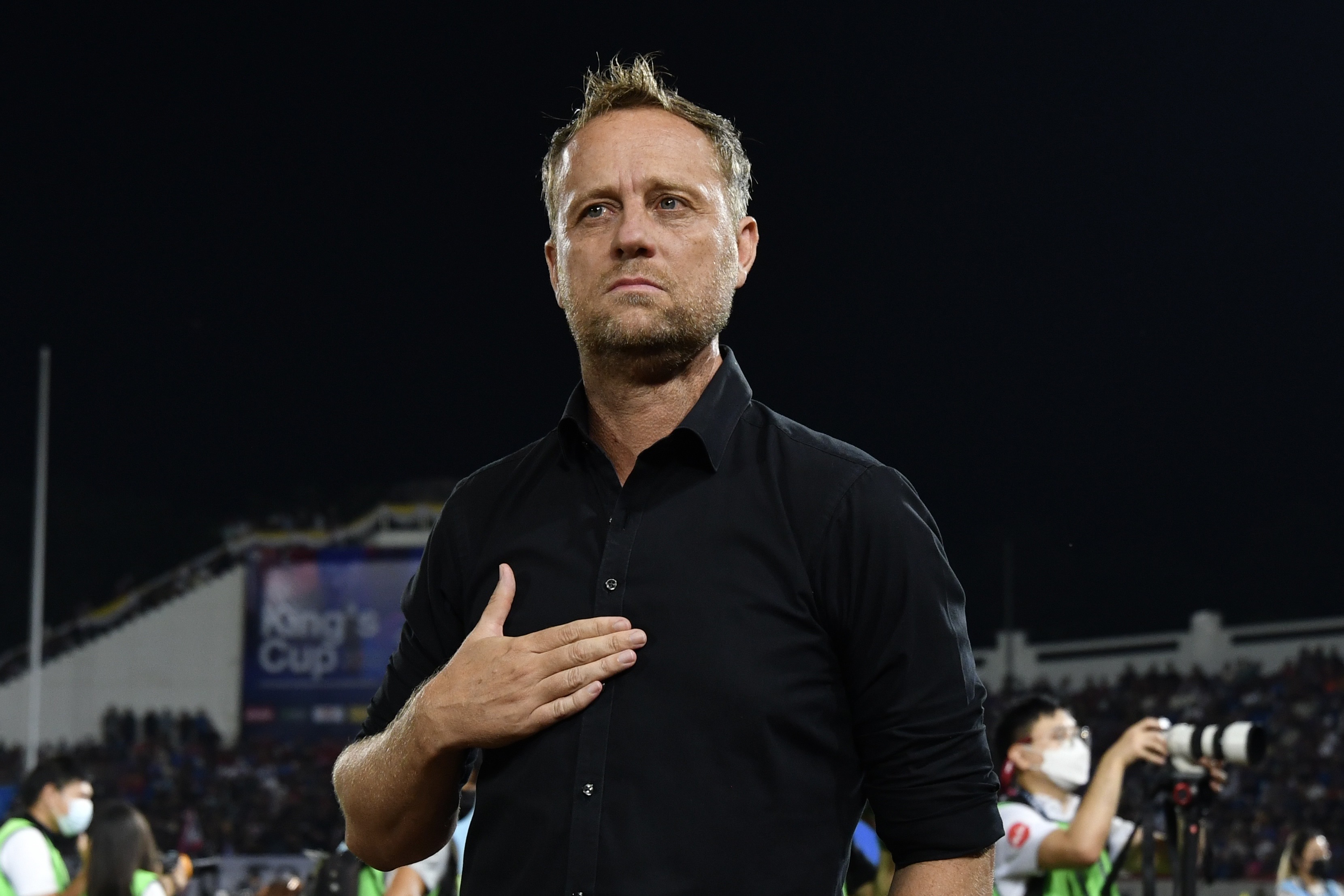 'มาโน่' เปิดใจหลังนำทีมชาติไทยแพ้จุดโทษมาเลเซีย หล่นชิงที่สามคิงส์คัพ2022 'มาโน่' เปิดใจหลังนำทีมชาติไทยแพ้จุดโทษมาเลเซีย หล่นชิงที่สามคิงส์คัพ2022