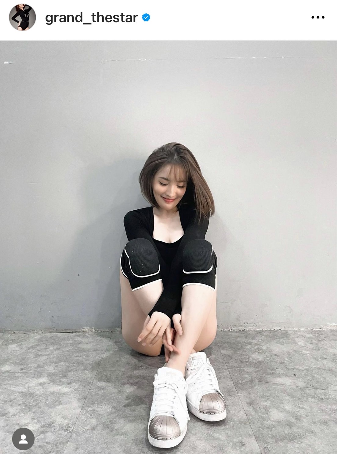 แกรนด์ หัวจะปวด!! เจอแก๊งคอลเซ็นเตอร์ป่วน หัวเราะคิกคัก บอกเป็นการสร้างความสุข