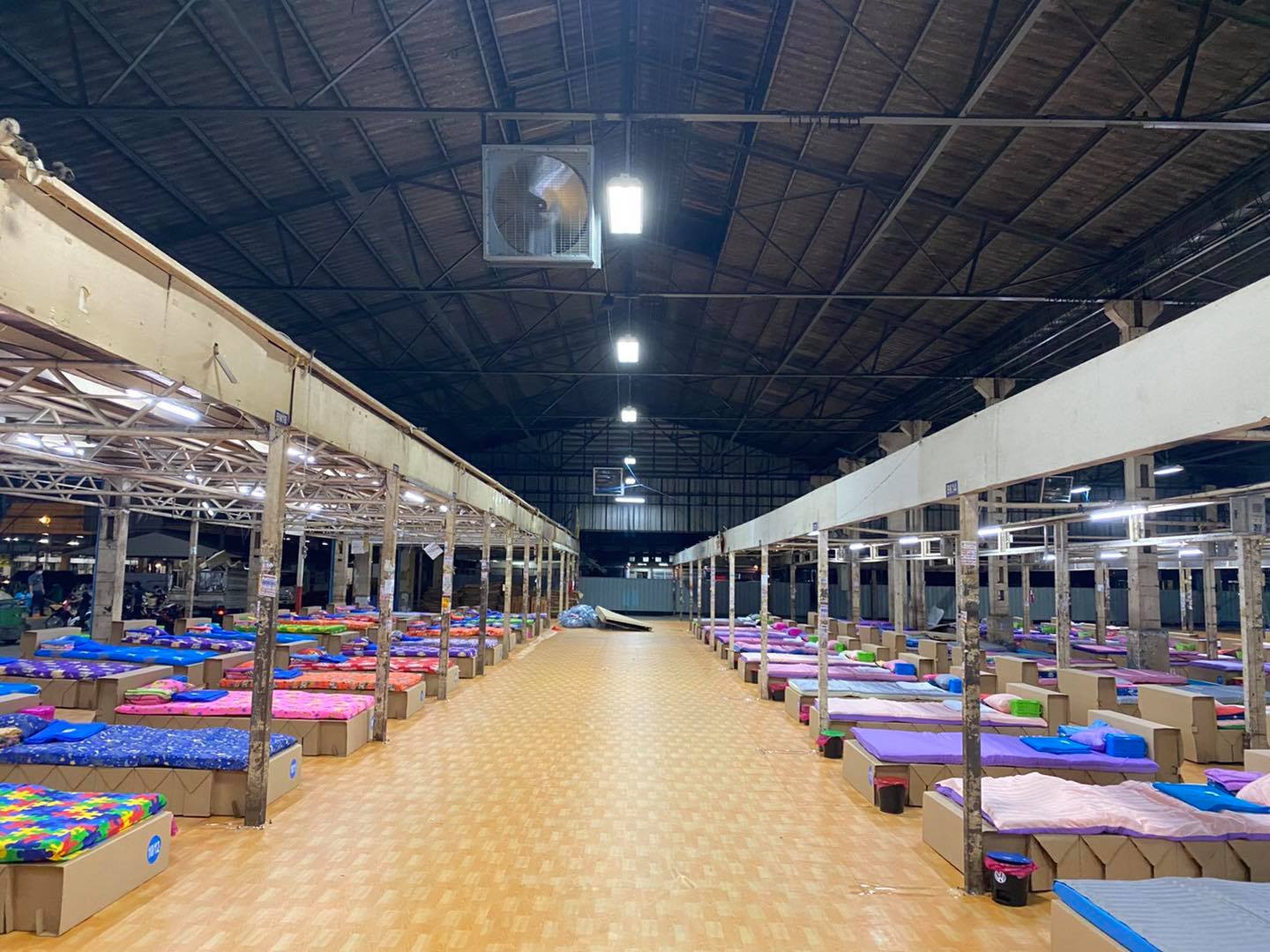 เปิดภาพ โรงพยาบาลสนามสี่มุมเมือง หลังเจอดราม่าสถานที่ไม่เหมาะสม ยันเป็นไปตามมาตรฐาน เปิดภาพ โรงพยาบาลสนามสี่มุมเมือง หลังเจอดราม่าสถานที่ไม่เหมาะสม ยันเป็นไปตามมาตรฐาน