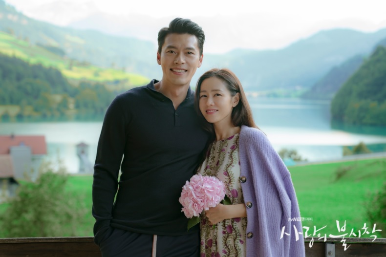 10 ข่าวเด่นแห่งปี ลำดับที่ 4/10 สรุปข่าวเด่นบันเทิงเกาหลี ทั้งกระแสดราม่าและเรื่องน่ายินดี ปีนี้เกิดอะไรขึ้นบ้าง? 10 ข่าวเด่นแห่งปี ลำดับที่ 4/10 สรุปข่าวเด่นบันเทิงเกาหลี ทั้งกระแสดราม่าและเรื่องน่ายินดี ปีนี้เกิดอะไรขึ้นบ้าง?