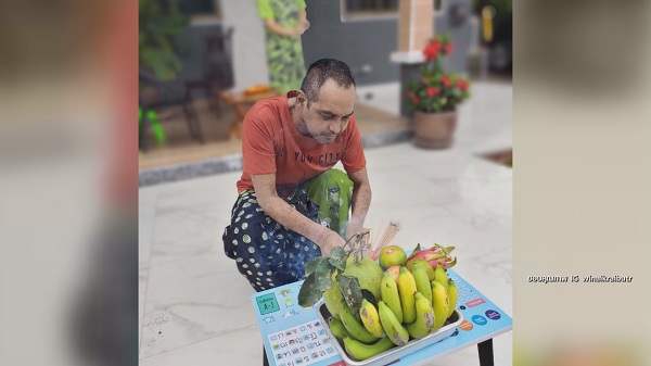 “เมฆ วินัย” กราบอโหสิกรรมแม่ในวันเกิด พร้อมอัปเดตโรคตุ่มน้ำพอง   (มีคลิป)
